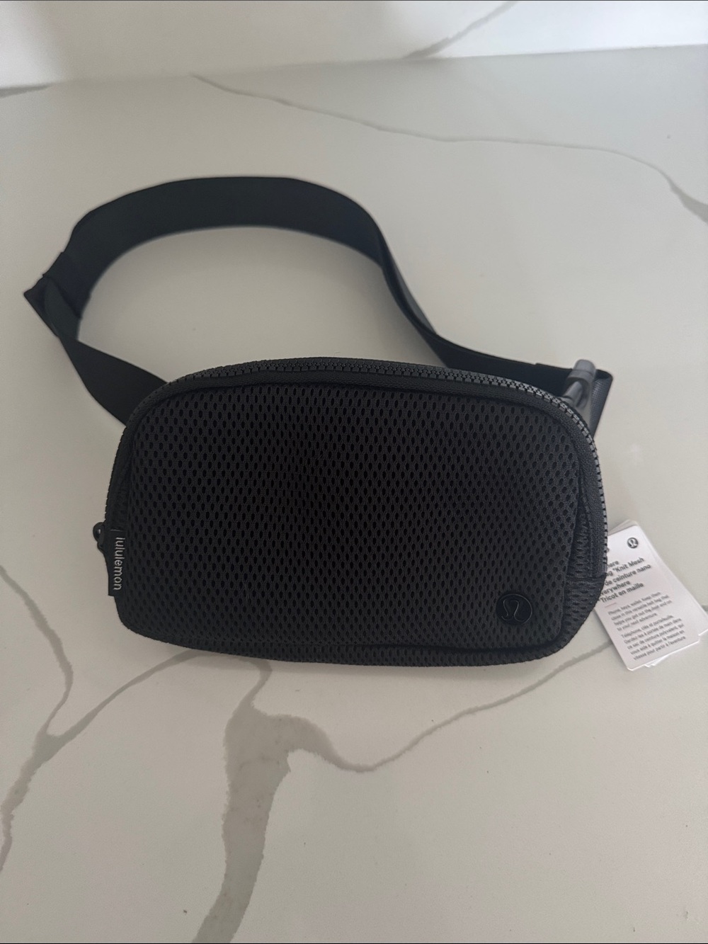 Lululemon Everywhere Belt Bag Knit Mesh